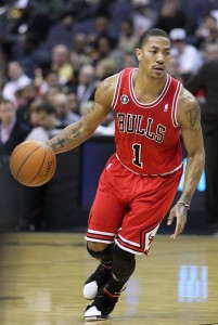 Photo of Derrick Rose dribbling a basketball for the Chicago Bulls